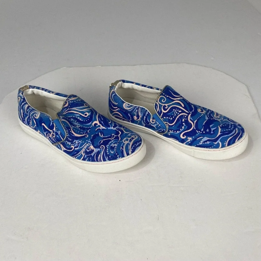 Lilly Pulitzer Women Size 6 Julie Blue‎ Paisley Print Slip On Canvas Shoes